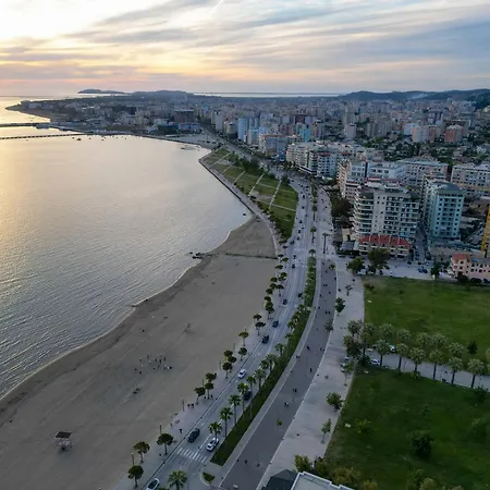 Sunny Vlorë