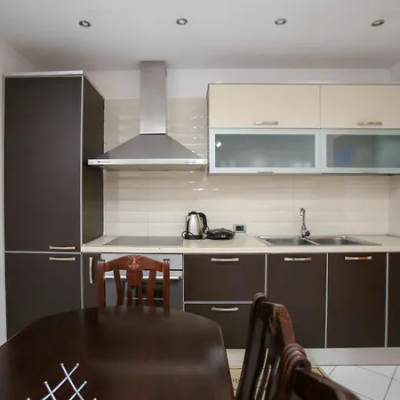Sunny Apartment